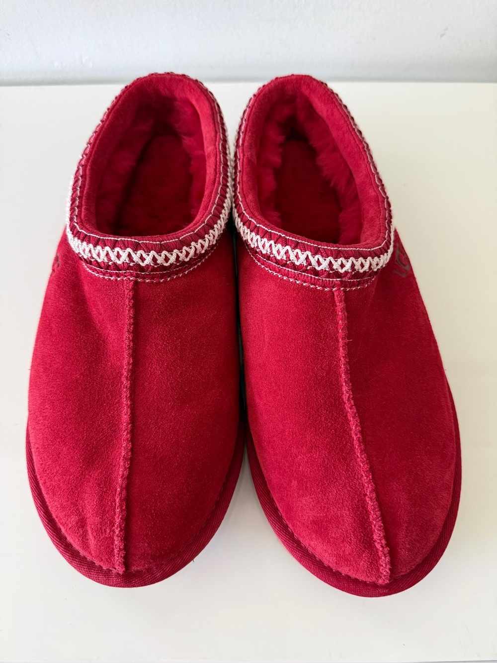 NWOB UGG Tasman Mules Shoes Slippers Red Samba | US  9 Women's